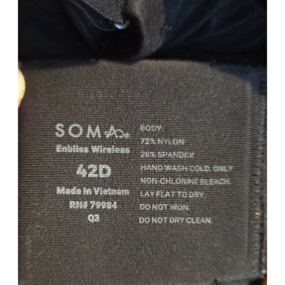 SOMA Enbliss Wireless Bra Size 42D Comfort Support Black - Picture 4 of 4